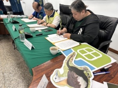 攜手營造三民水雉棲地 林業保育署、玉里鎮公所及牛犁協會簽署合作備忘錄